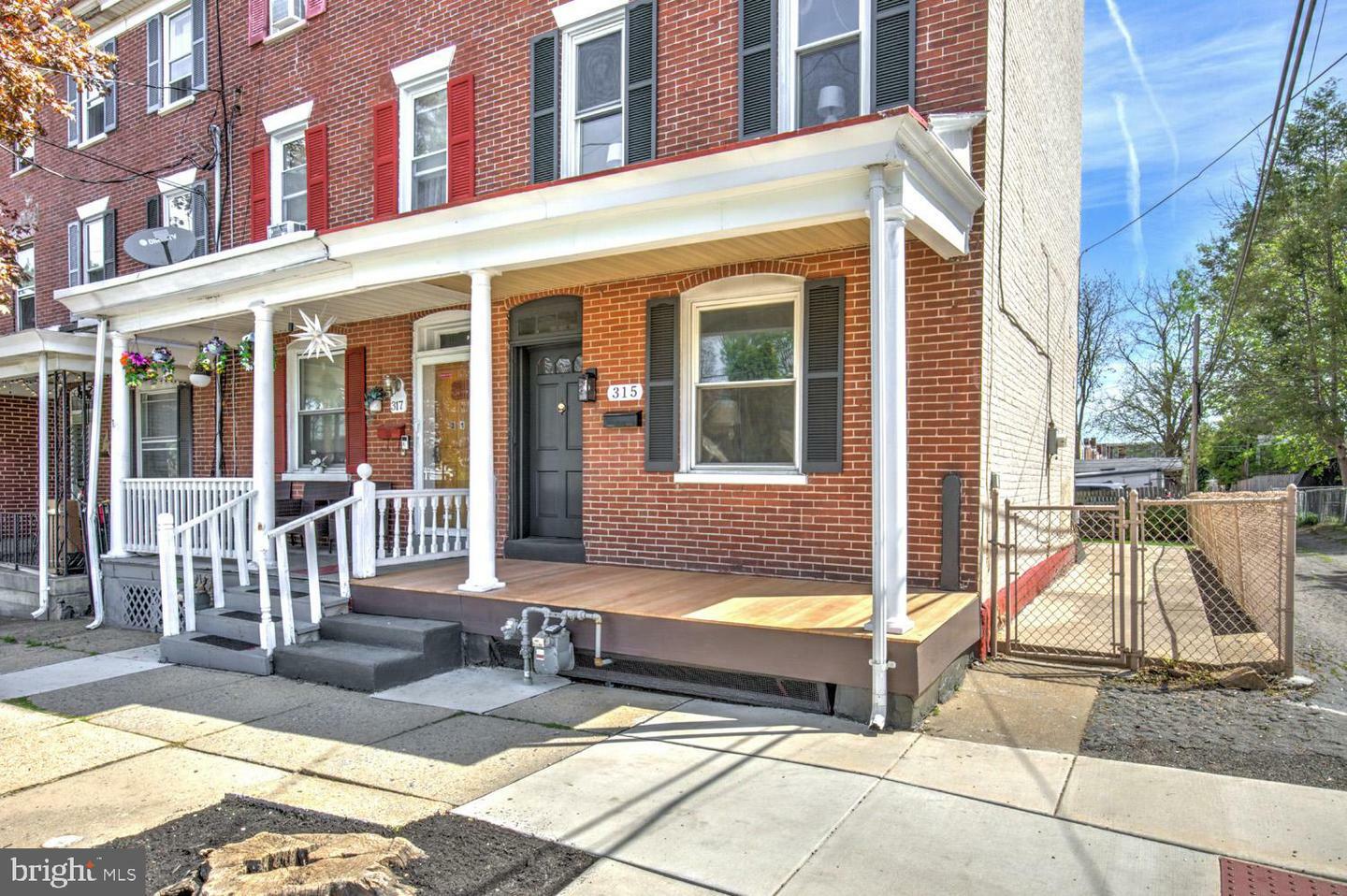 Property Photo: 315 N Marshall Street PA 17602
