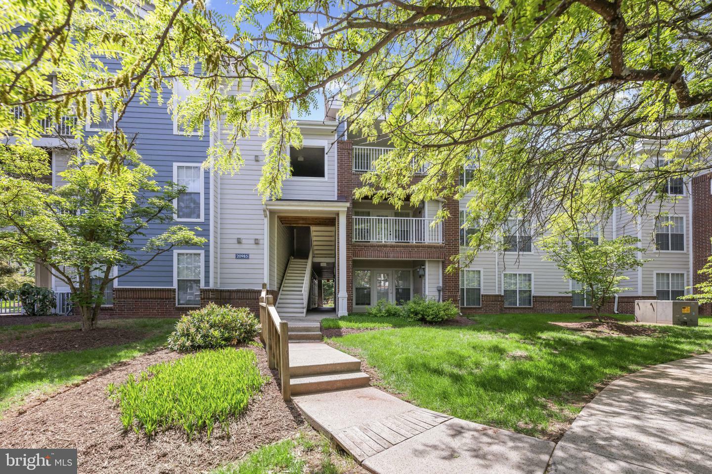 Property Photo: 20985 Timber Ridge Terrace 303 VA 20147