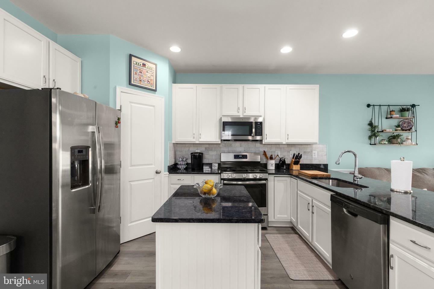 Property Photo: 418 N Stokes MD 21078