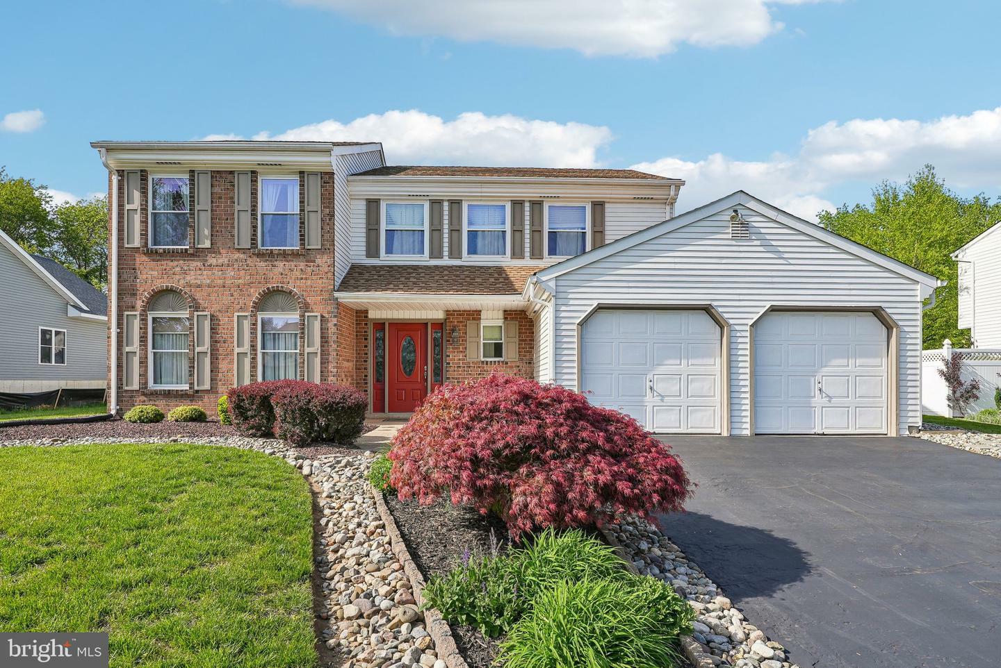 883 Jordan Drive  Bensalem PA 19020 photo