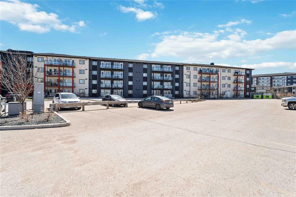 Property Photo: 670 Hugo Street South MB R3L 0P8