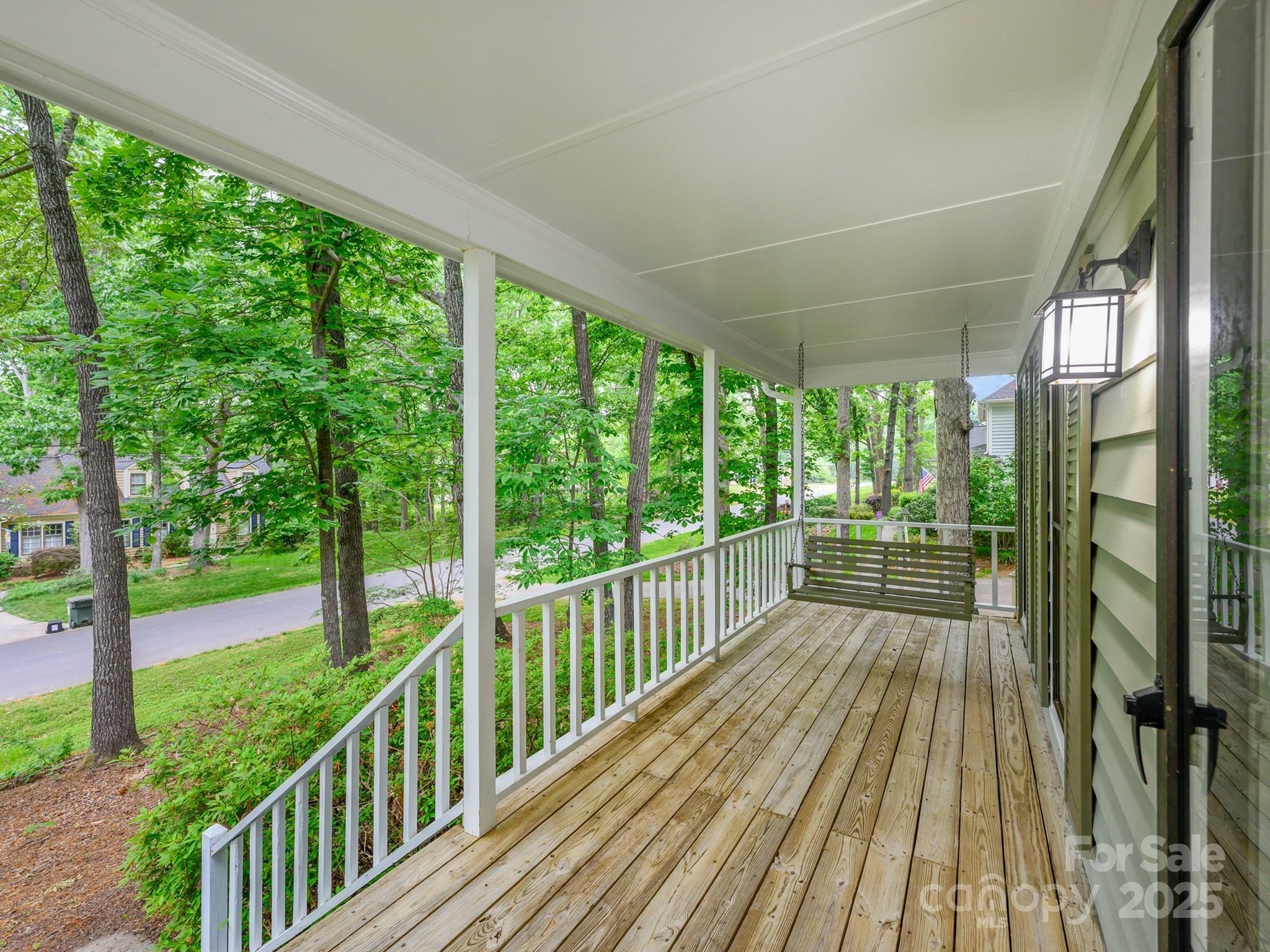 Property Photo: 3017 Butter Churn Lane NC 28105