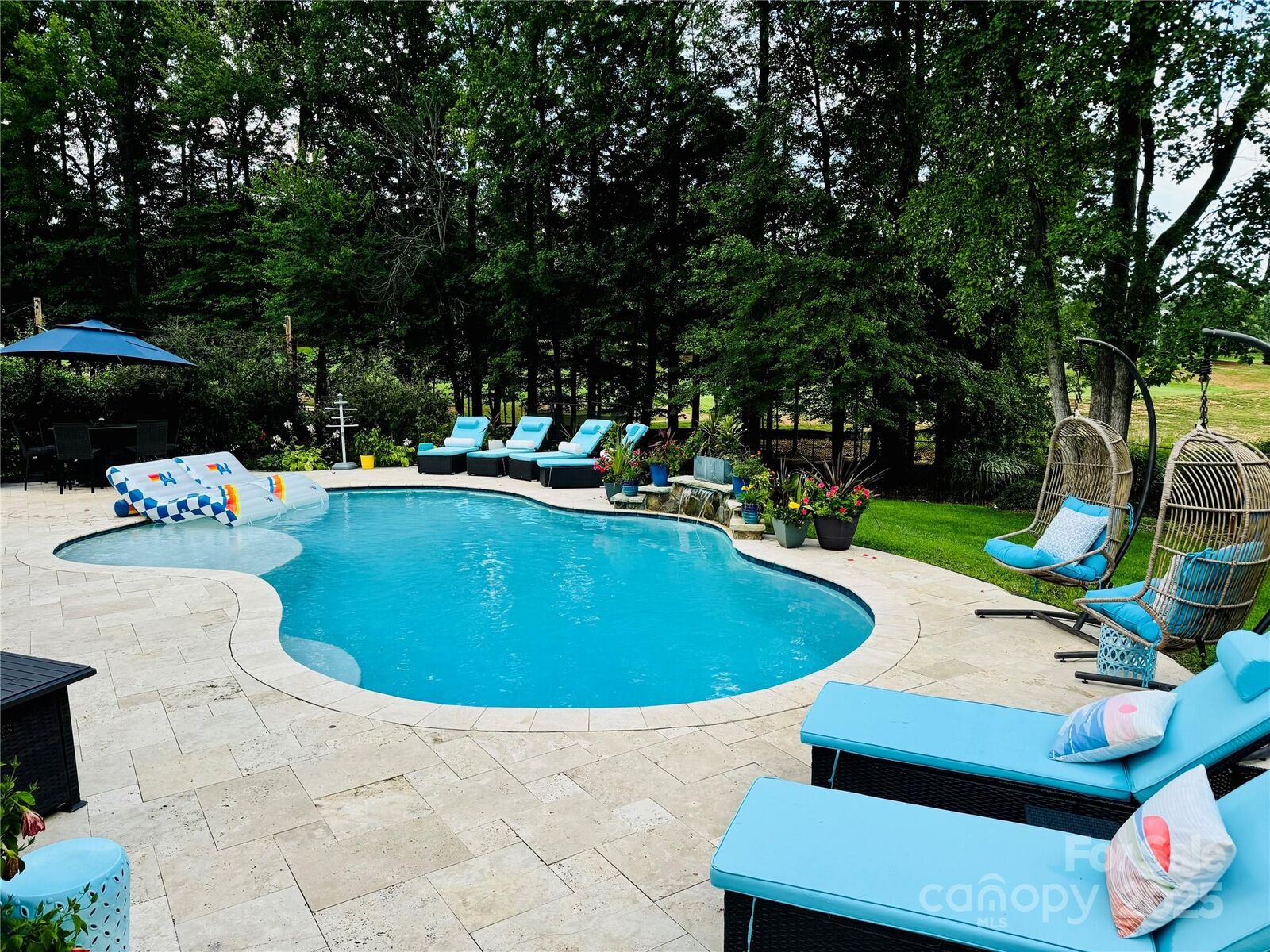 Property Photo:  19409 Laurel Glen Avenue  NC 28031 
