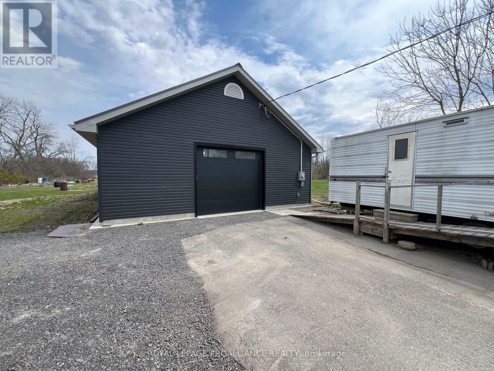 Property Photo:  794 County Road 28  ON K8N 4Z7 