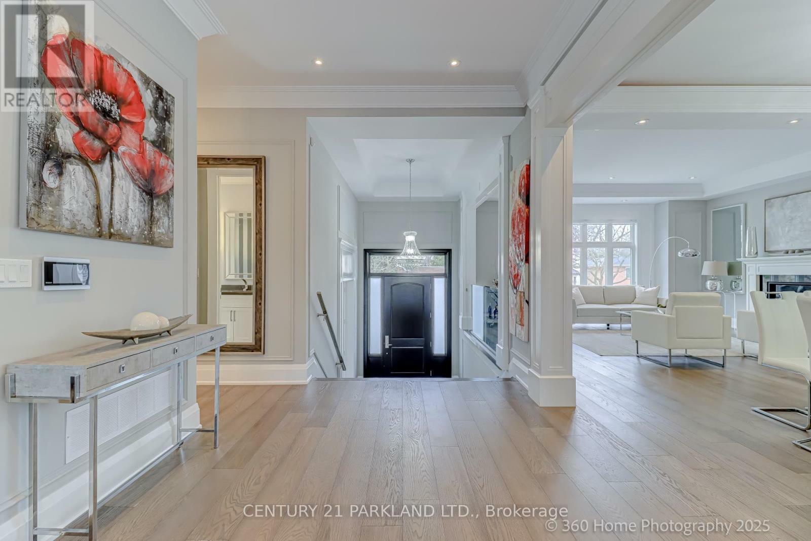 Property Photo: 311 Churchill Avenue ON M2R 1E6
