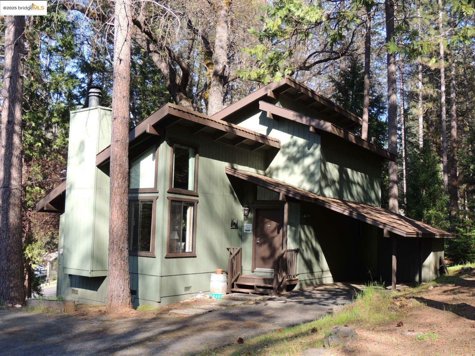 19421 Grizzly Circle  Groveland CA 95321 photo