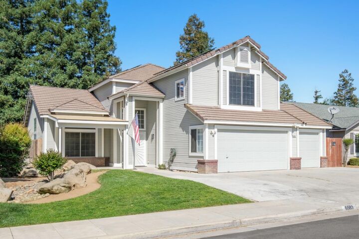 6583 N State Avenue  Fresno CA 93722 photo