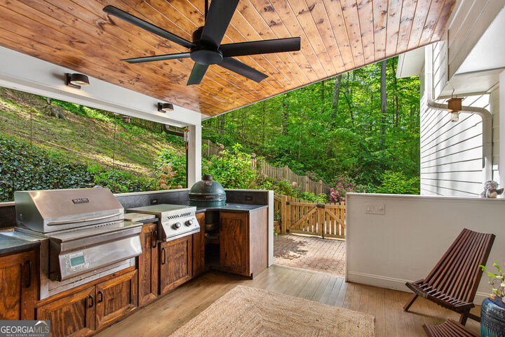 Property Photo:  4094 Norton Place SE  GA 30082 