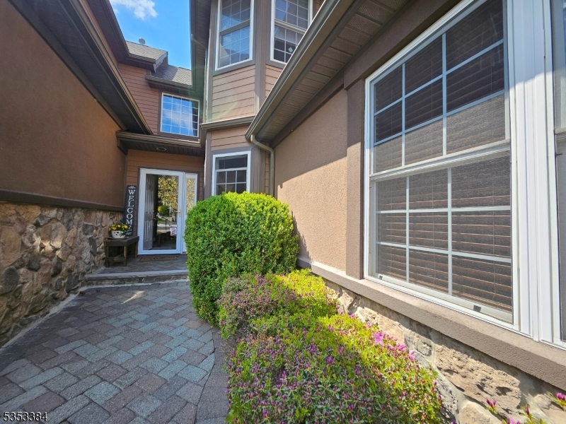 Property Photo: 17 Havenhill Rd NJ 07419