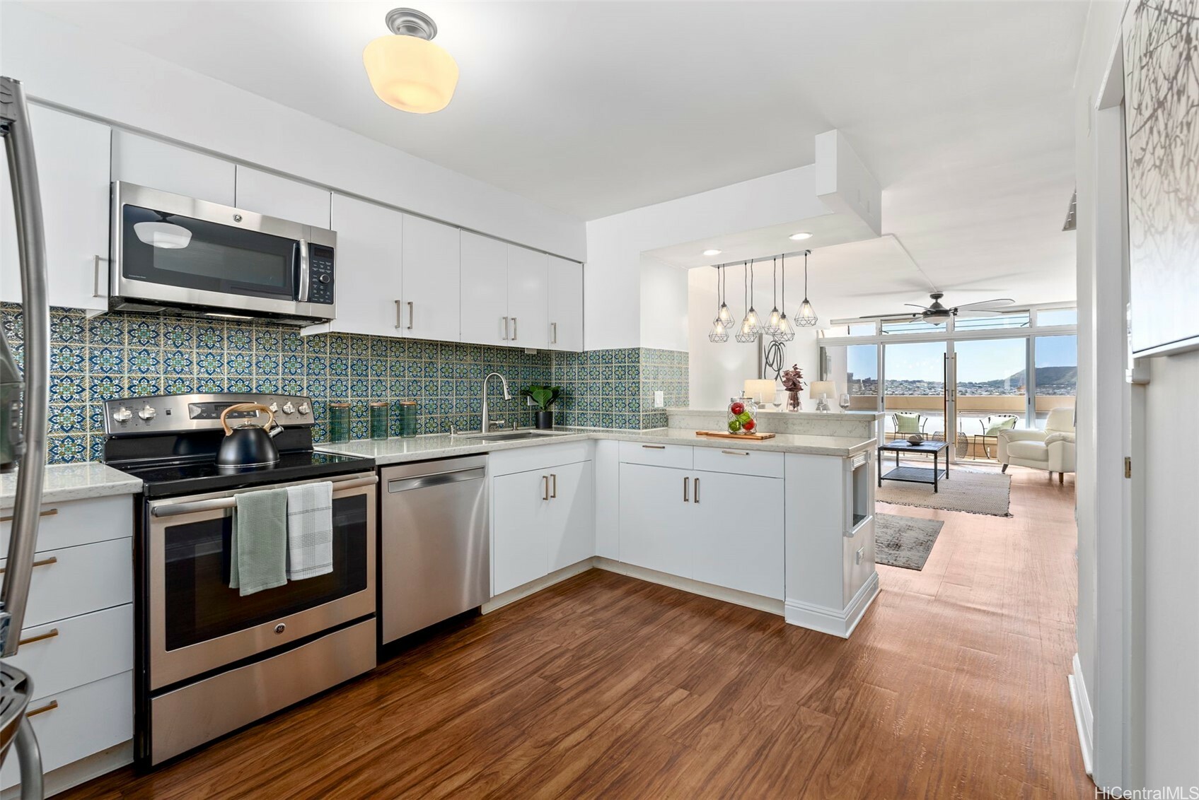 Property Photo: 500 University Avenue 1133 HI 96826
