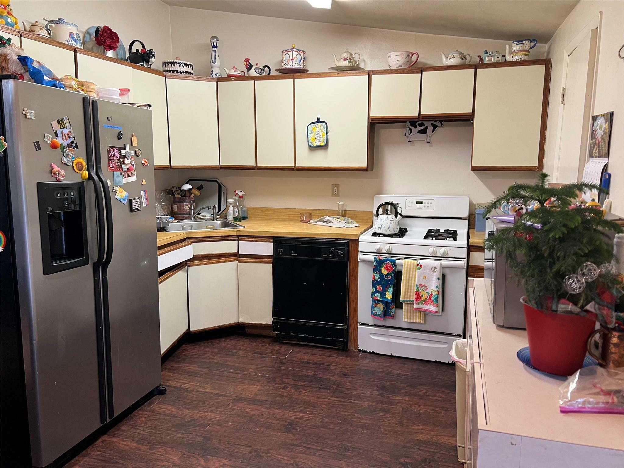 Property Photo: 78 Samuel Street NY 11779