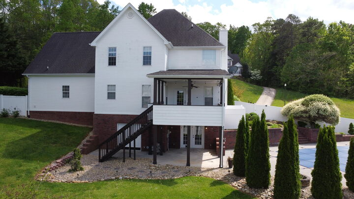 Property Photo: 4537 Horseshoe Trail TN 37814