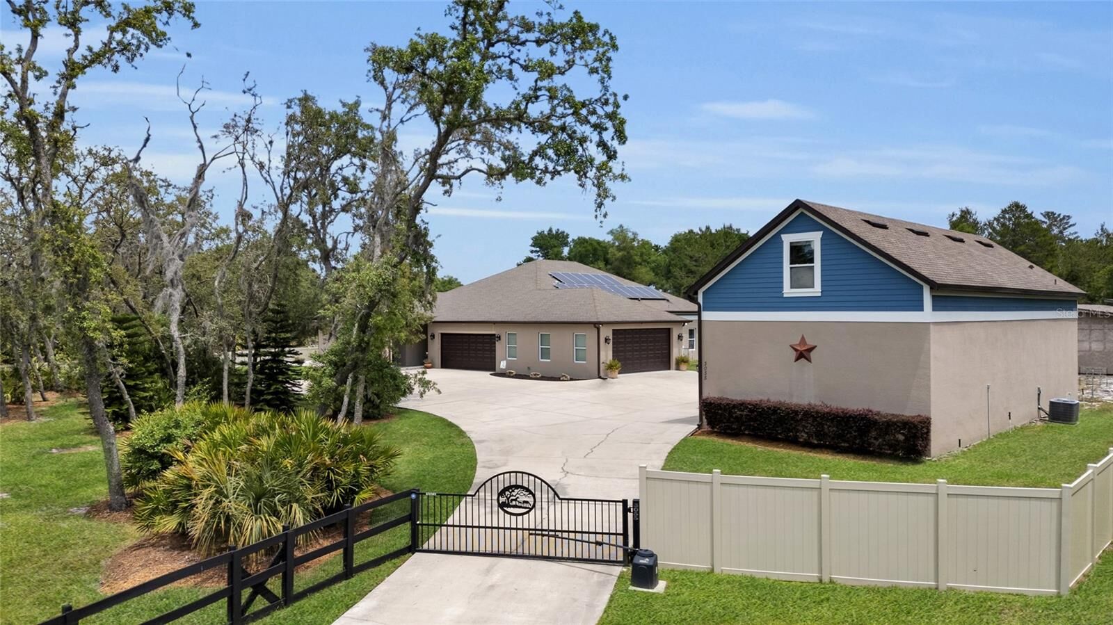 Property Photo:  3055 Wolf Branch Rd  FL 32757 