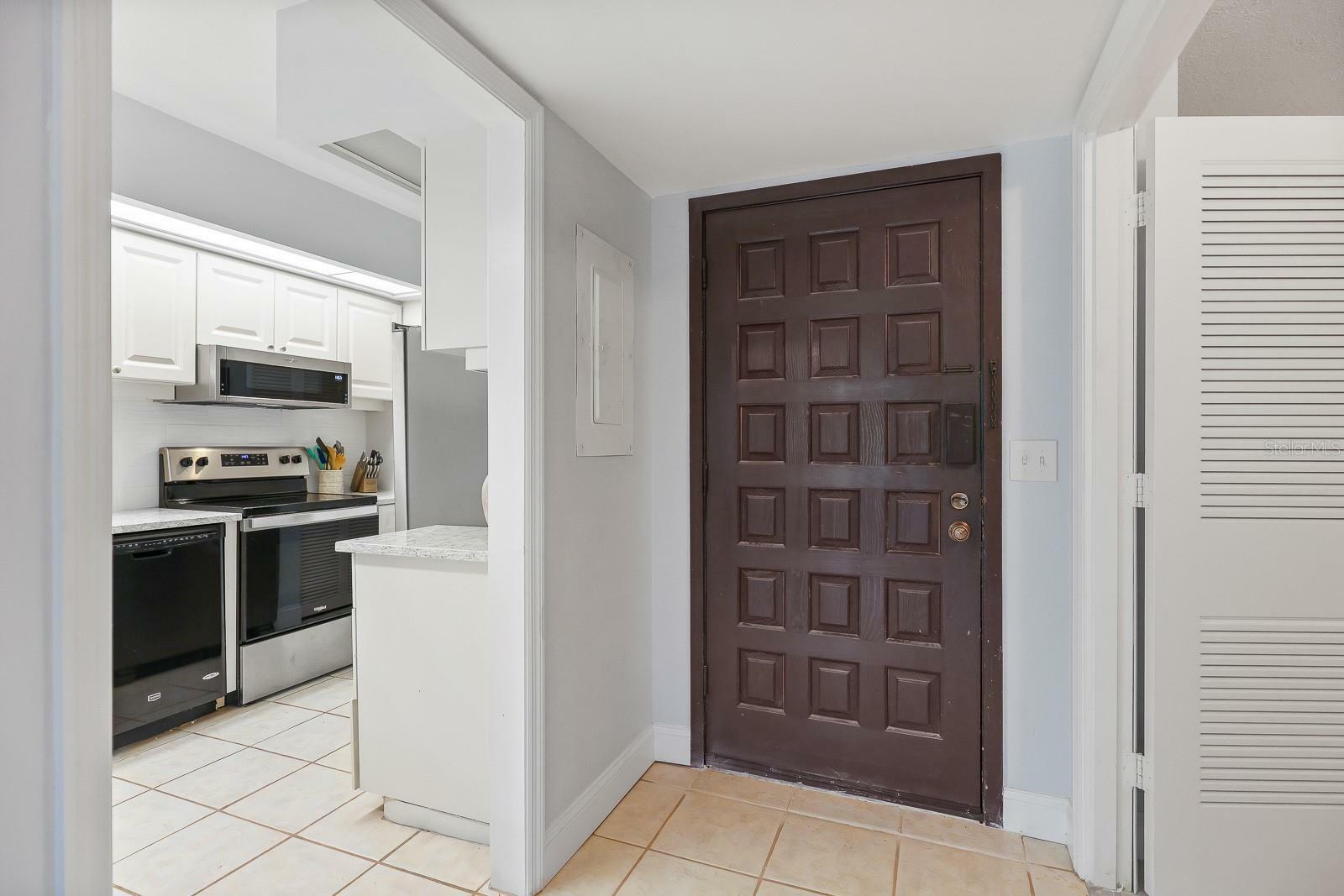 Property Photo: 1935 Gulf Of Mexico Drive G7-304 FL 34228