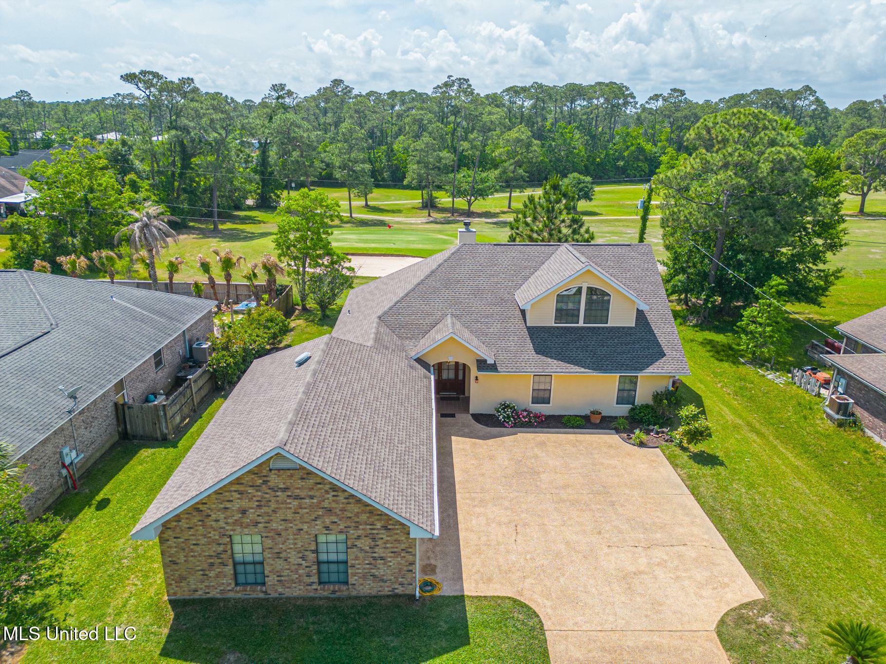 Property Photo: 113 Fernwood Drive MS 39571
