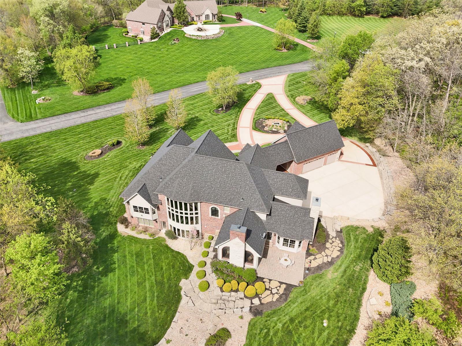Property Photo: 990 Stonecastle Drive MO 63366
