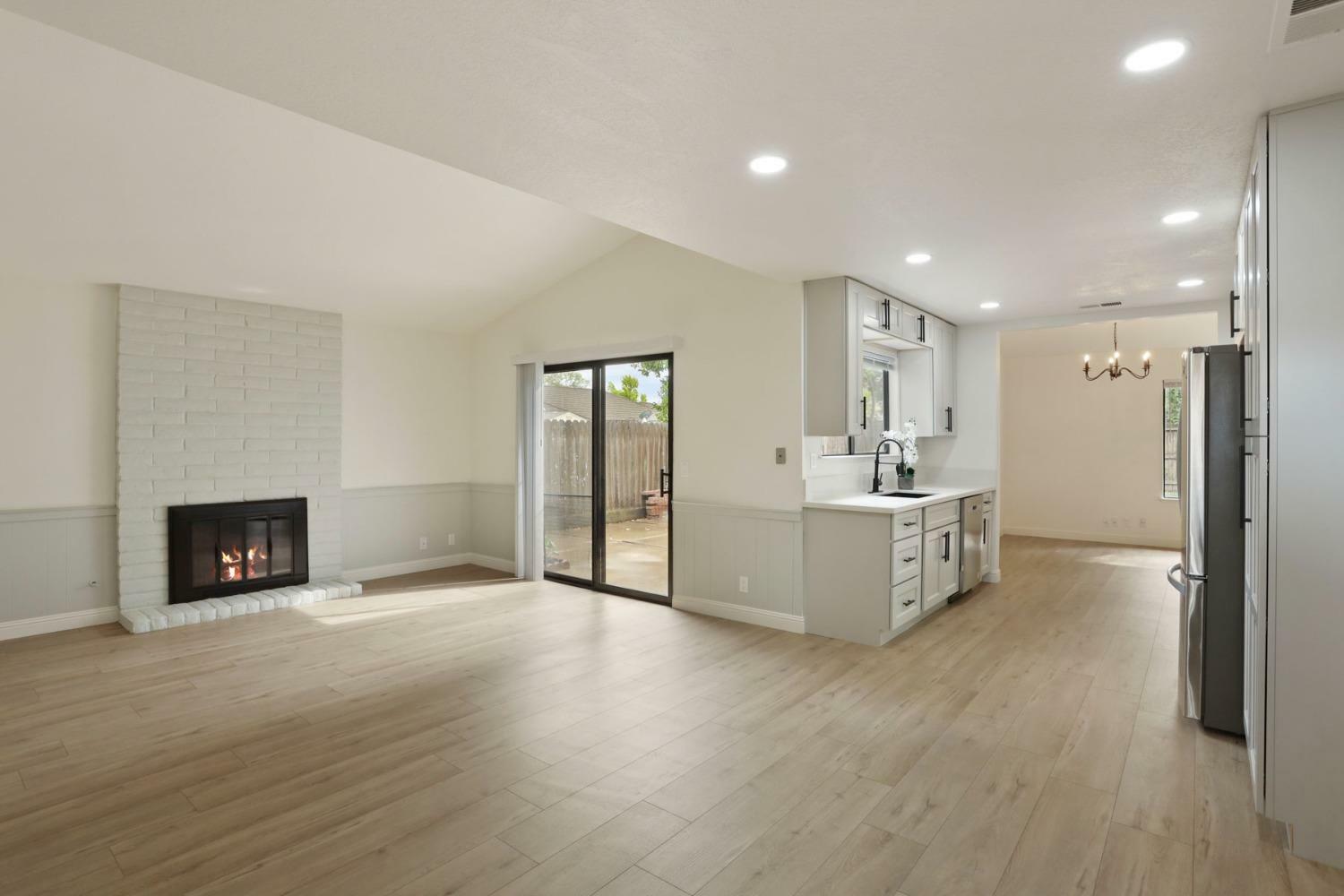 Property Photo: 5215 Grouse Run Drive CA 95207