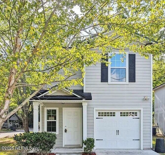 Property Photo: 8621 Cocoa Avenue FL 32211