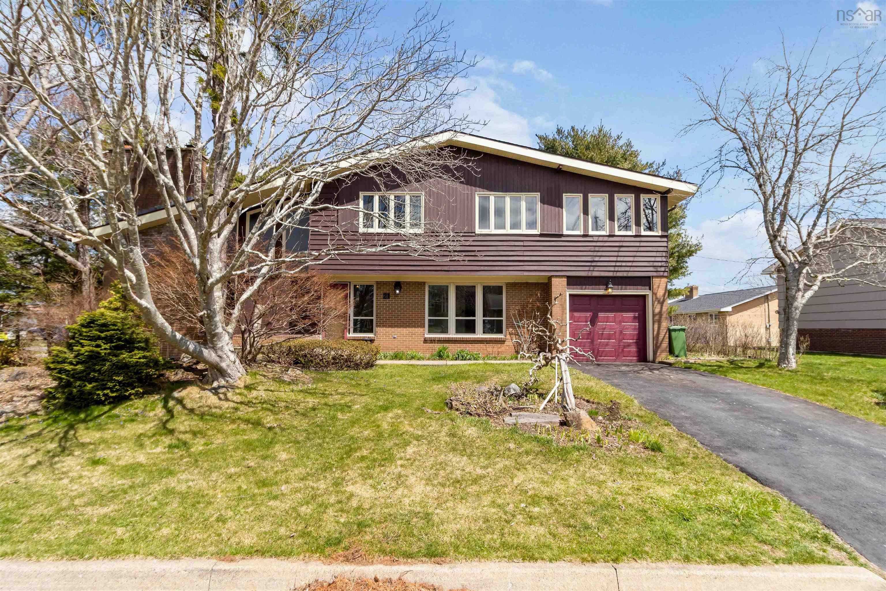 Property Photo: 21 Birkdale Crescent NS B3M 1H4
