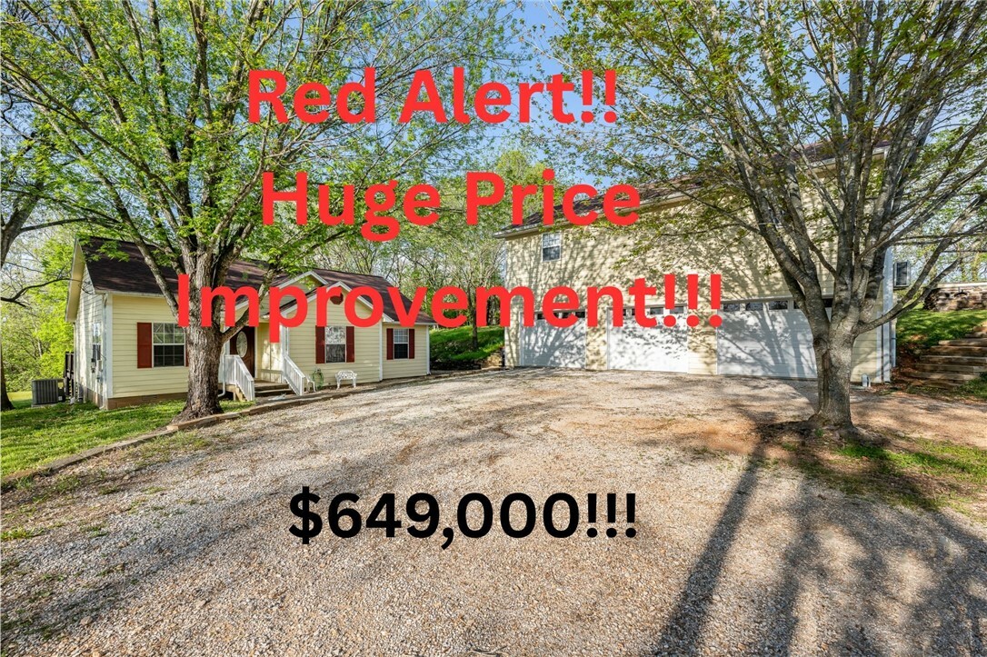 Property Photo:  19360 Ford Road  AR 72732 