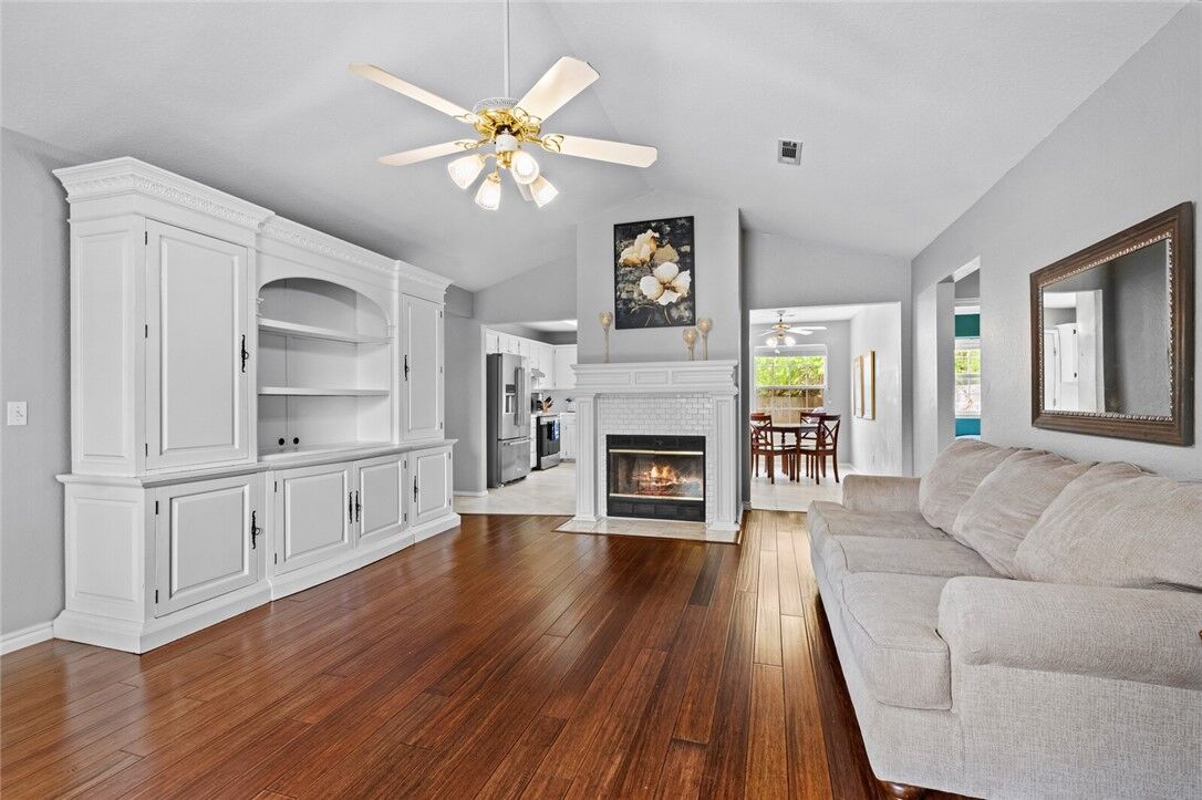 Property Photo:  110 Bluff Drive  AR 72745 