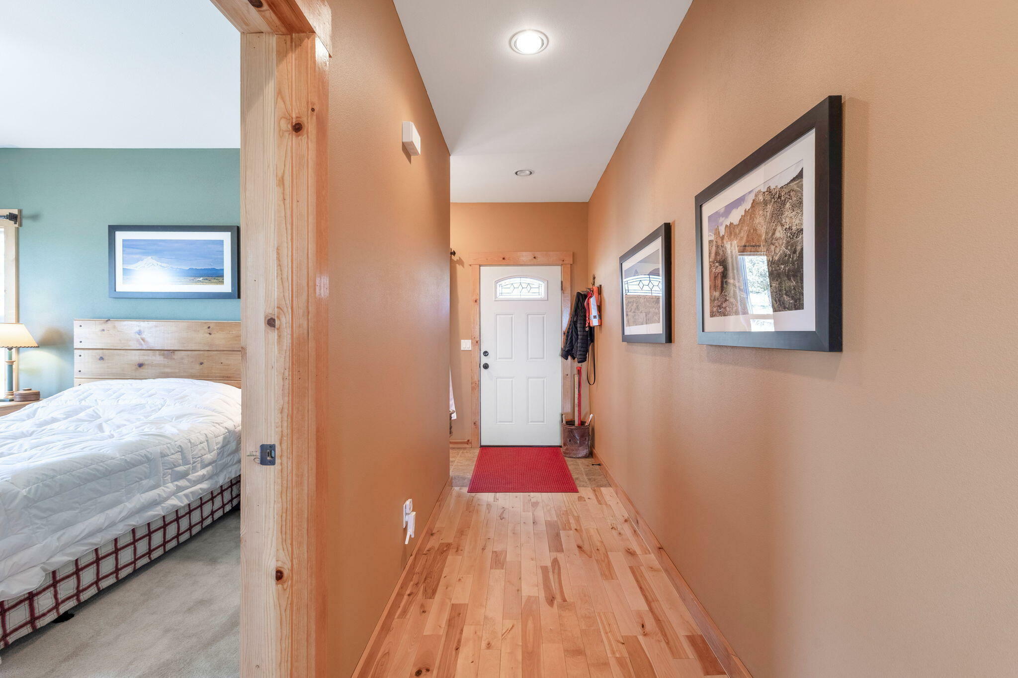 Property Photo: 5200 SE Moki Road OR 97754