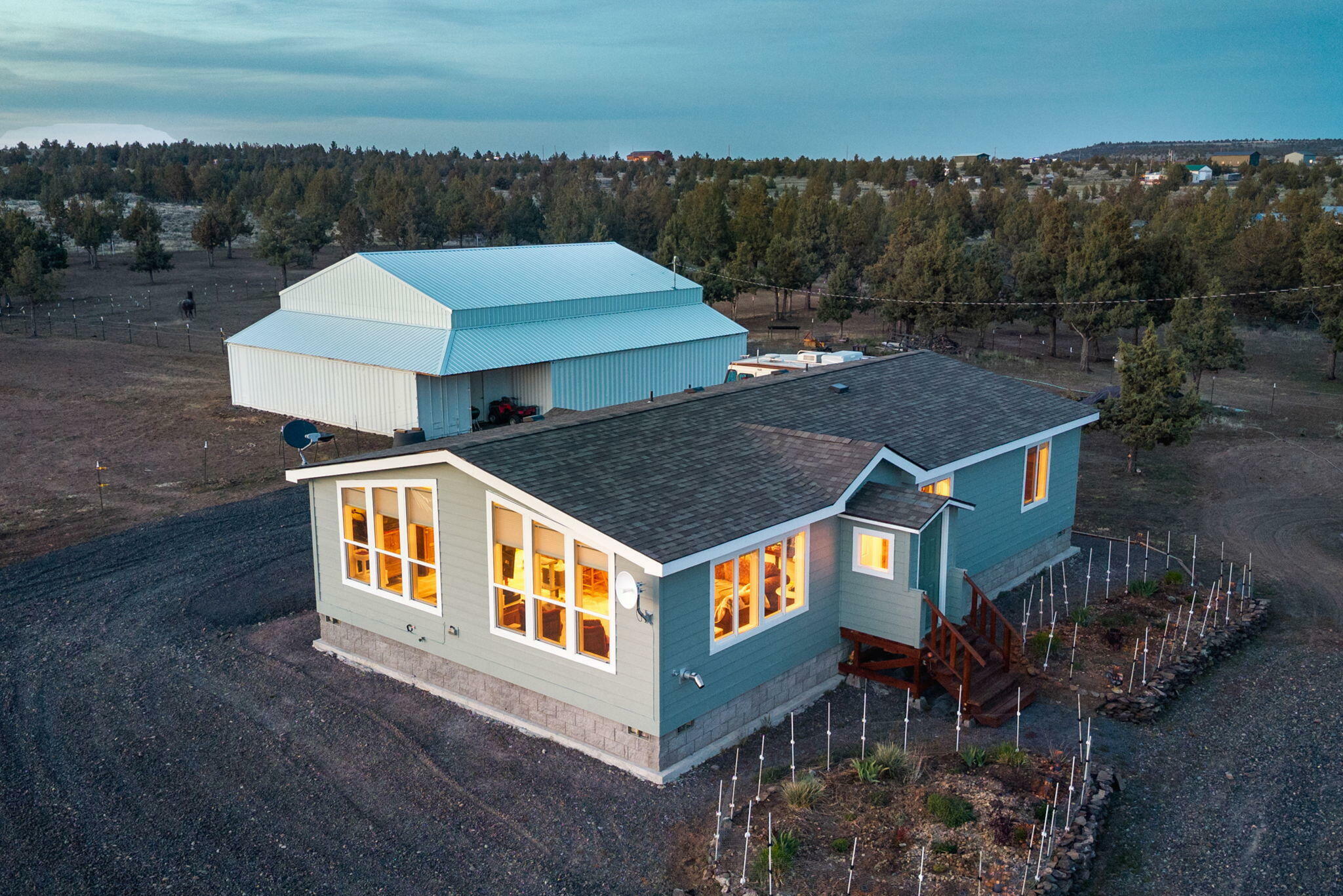 5919 SE Thomas Road  Prineville OR 97754 photo