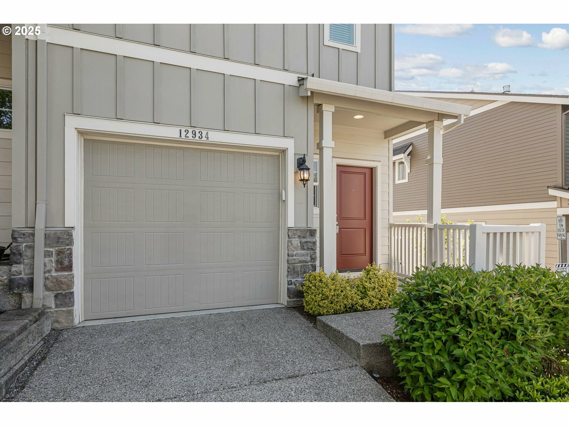 Property Photo: 12934 SE 155th Ave OR 97086