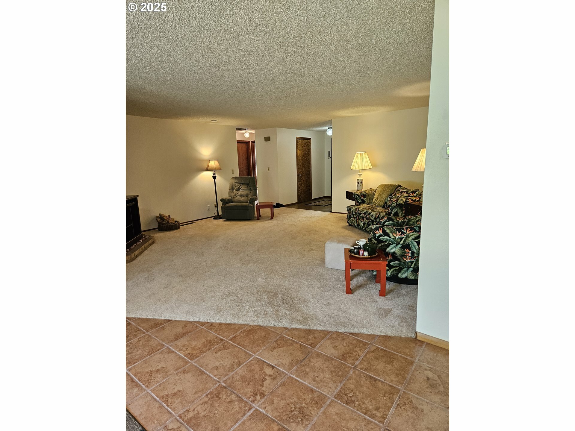 Property Photo:  1619 NW Nut Tree Dr  OR 97304 