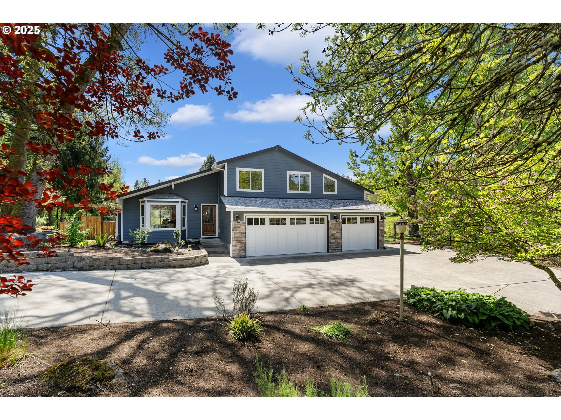 Property Photo: 15060 SW Davis Rd OR 97007