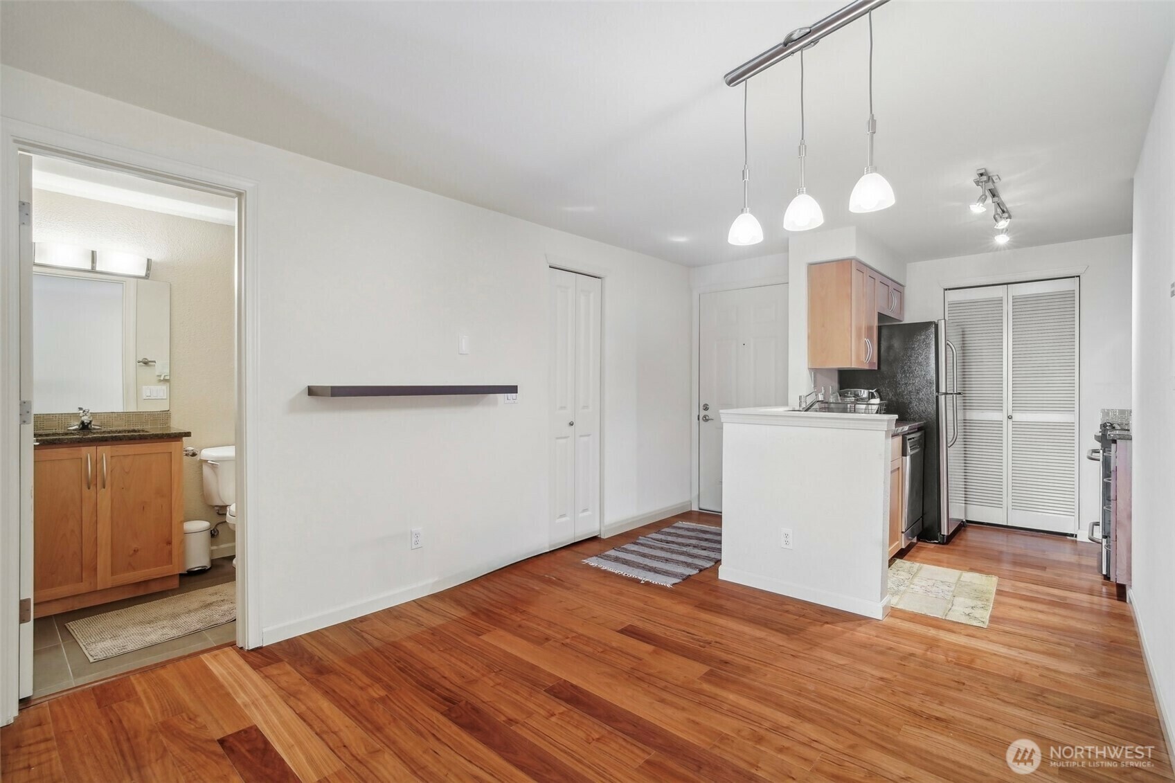 Property Photo: 3045 20th Avenue W 208 WA 98199