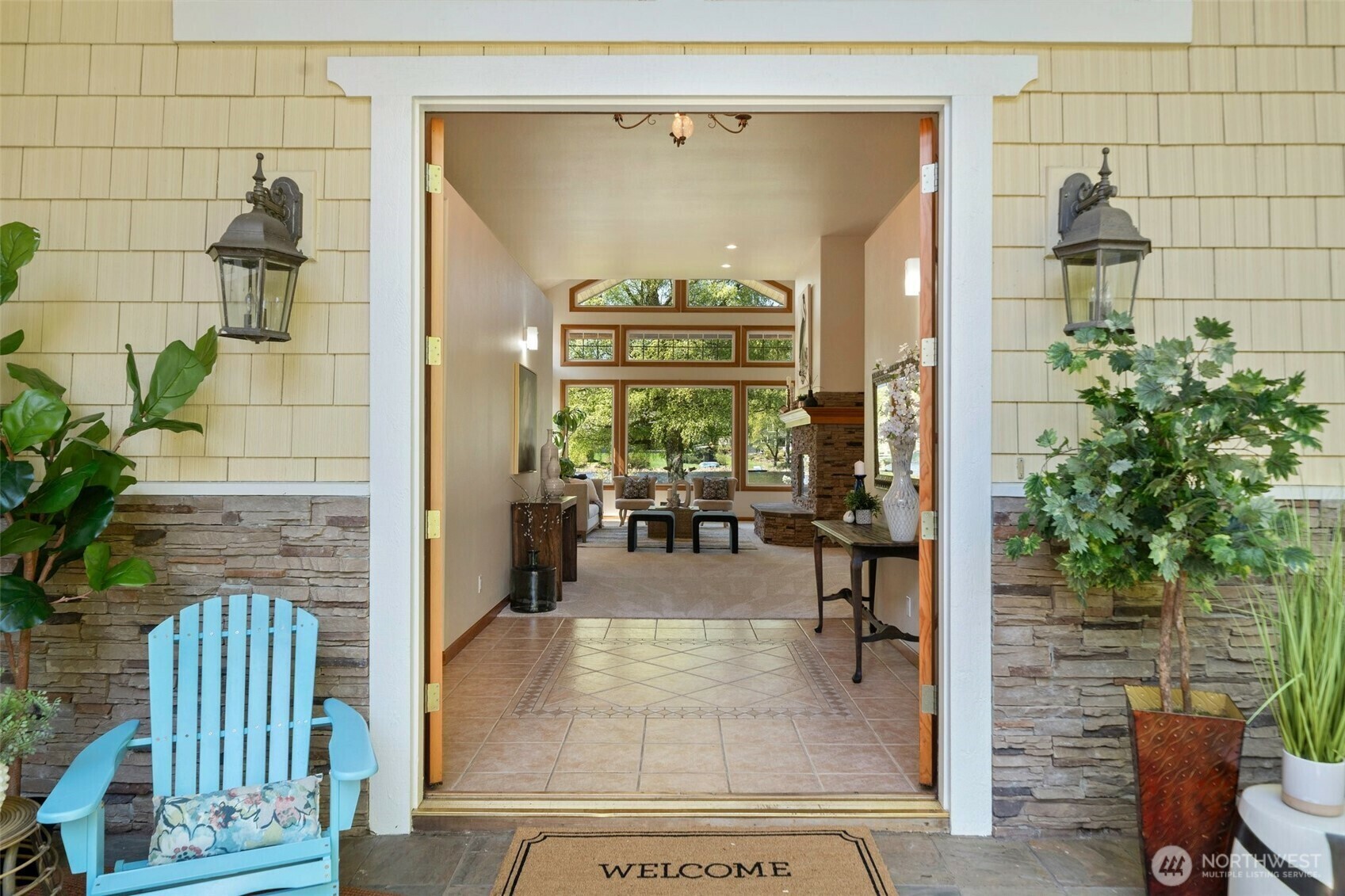 Property Photo: 24310 Crystal Lake Place WA 98077