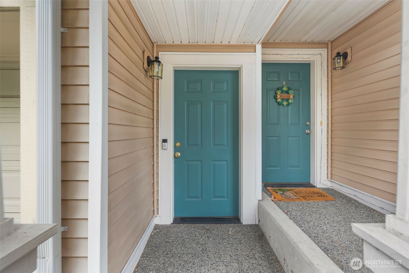 Property Photo: 6232 S 233rd Street WA 98032
