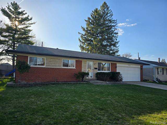 39423 Roslyn  Drive  Sterling Heights MI 48313 photo