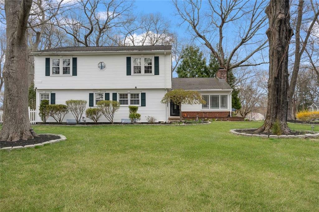 84 Hickory Drive  East Greenwich RI 02818 photo