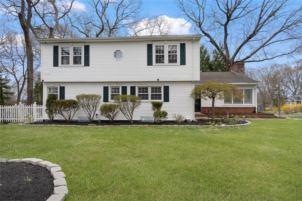 84 Hickory Drive  East Greenwich RI 02818 photo