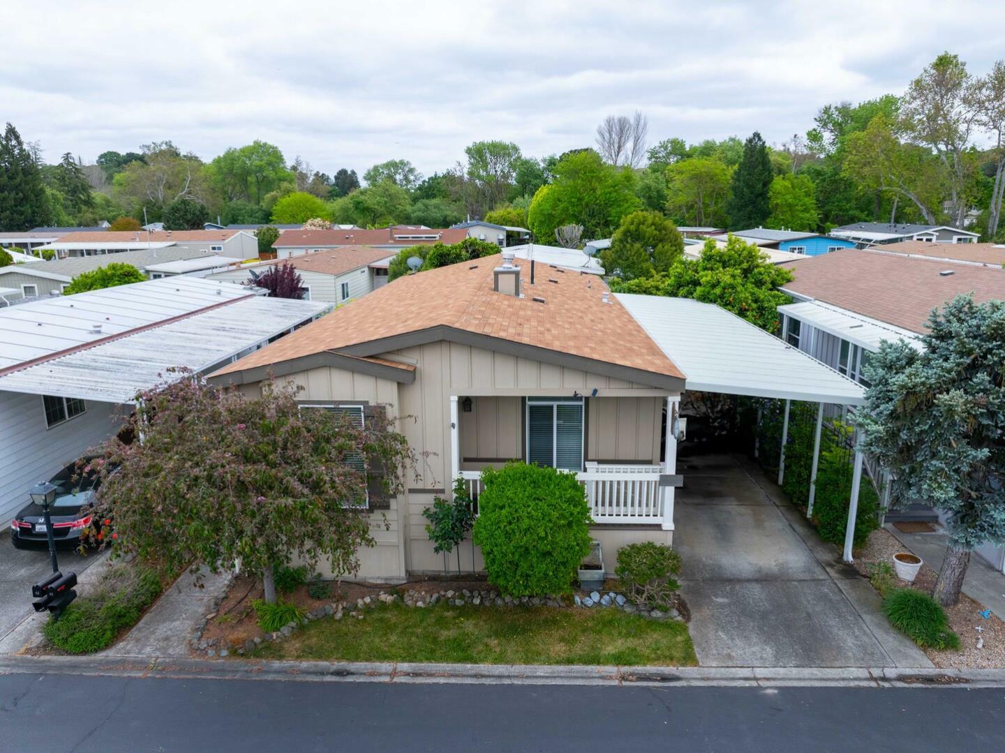 Property Photo: 63 Mulberry Court 63 CA 95037