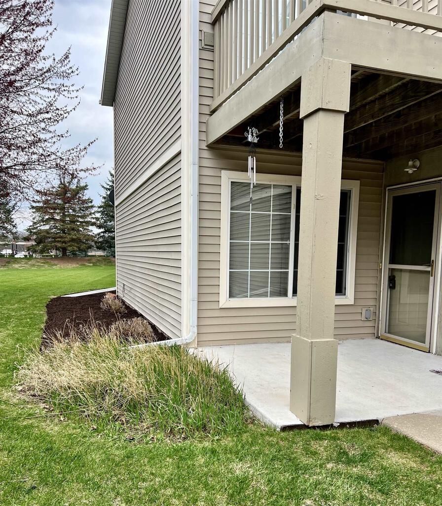 Property Photo:  2303 Turnberry Court 19  WI 53511 