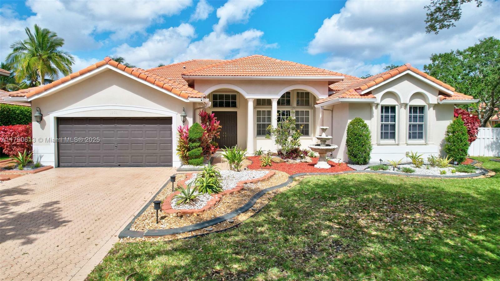 1284 NW 163rd Ter  Pembroke Pines FL 33028 photo