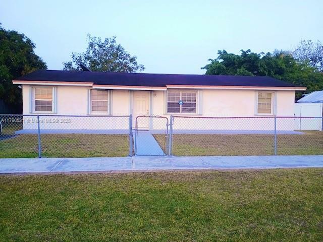 Property Photo: 365 SW 18th Ave FL 33030