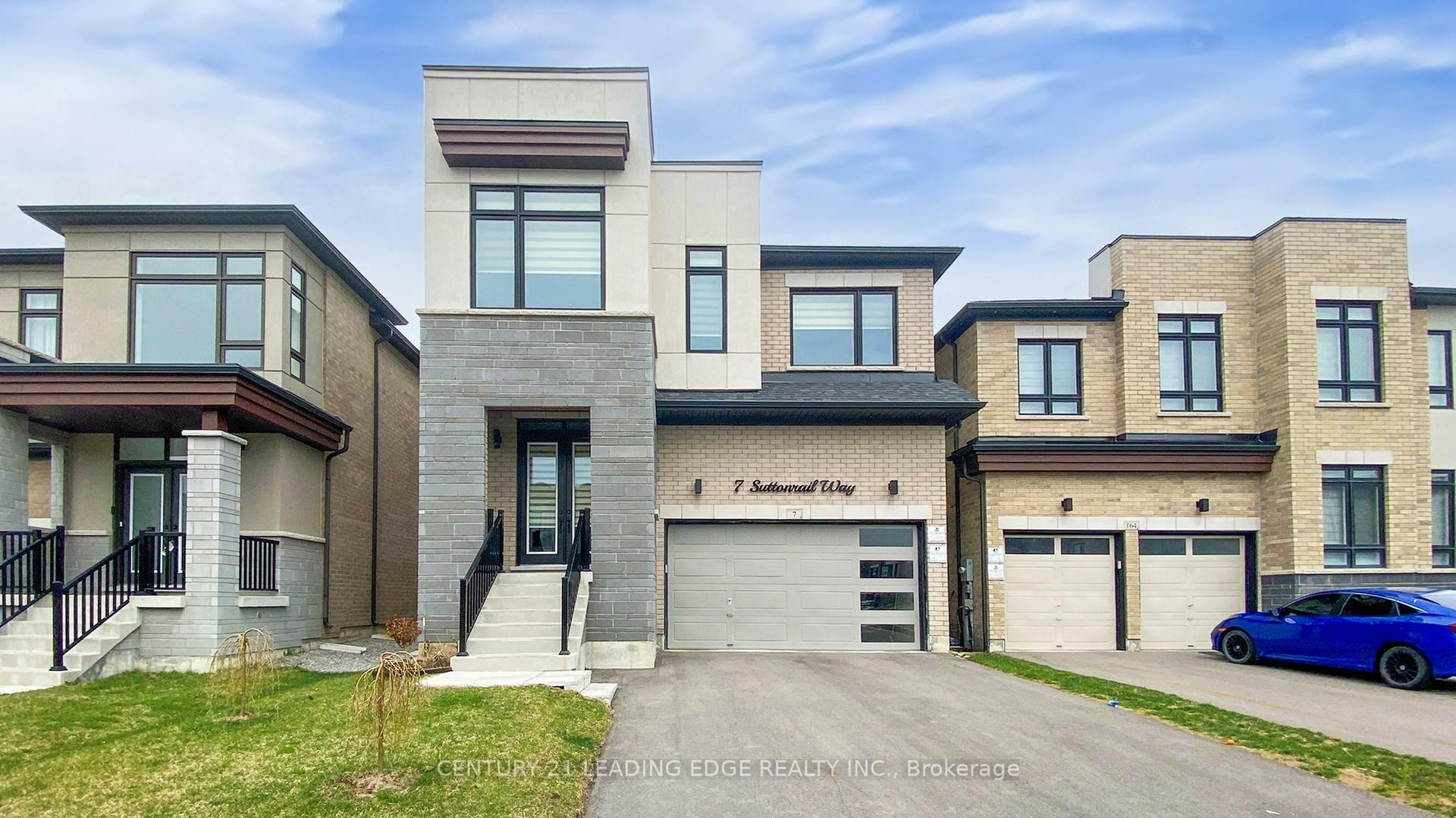 Property Photo: 7 Suttonrail Way ON L4A 4X5