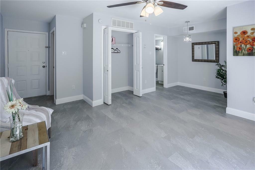 Property Photo: 1840 E Burton Drive 202 TX 78741