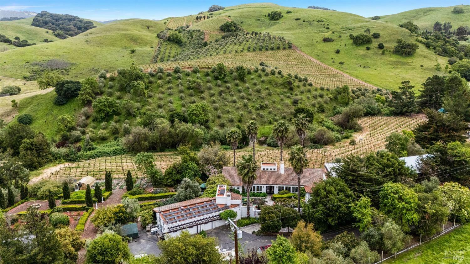 Property Photo: 2847 D Street CA 94952
