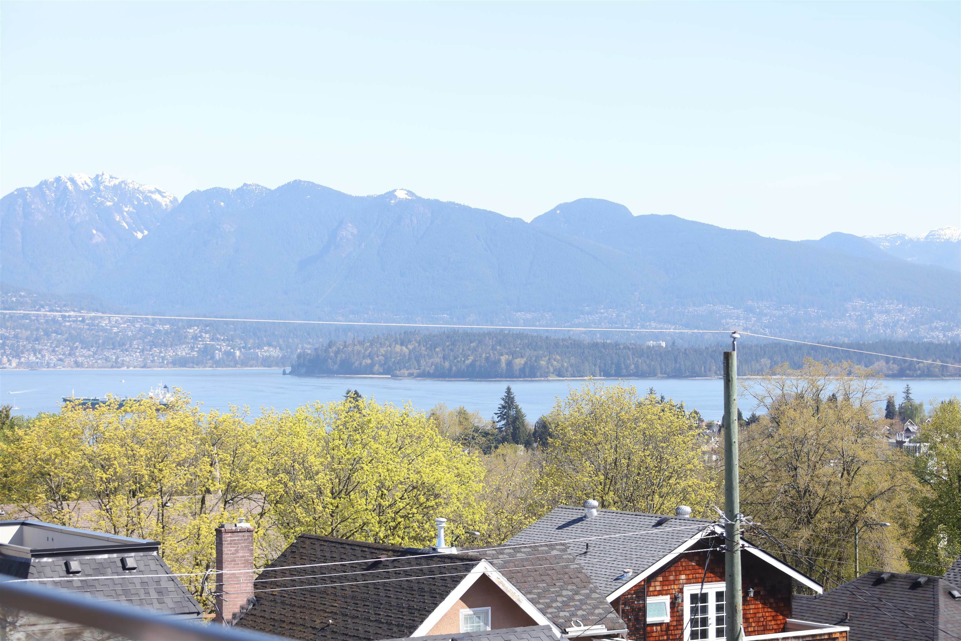 Property Photo: 4039 W 11th Avenue BC V6R 2L6