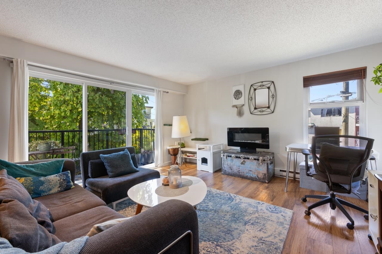 Property Photo: 2244 McGill Street 204 BC V5L 1C4
