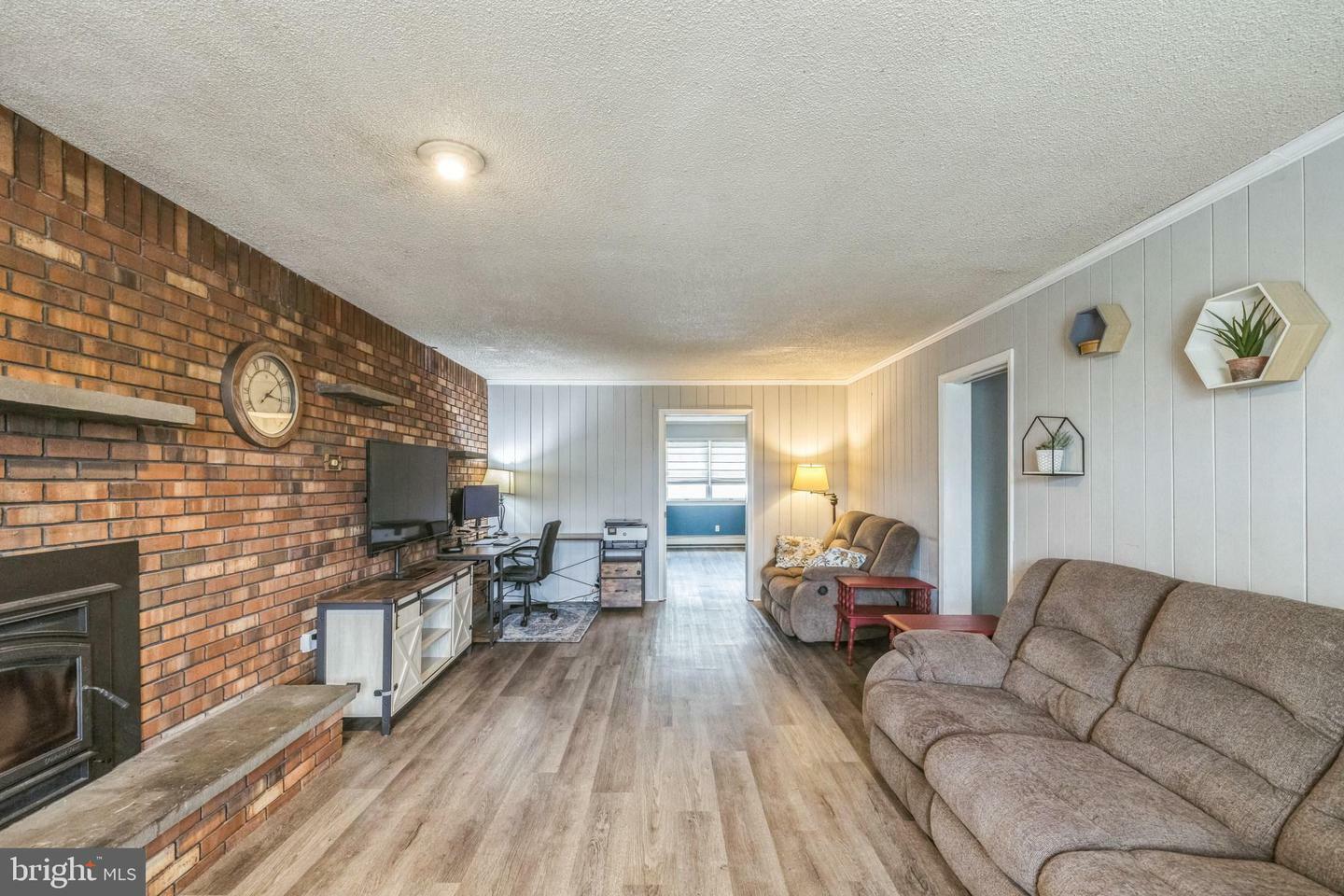 Property Photo: 5514 Schantz Road PA 18104