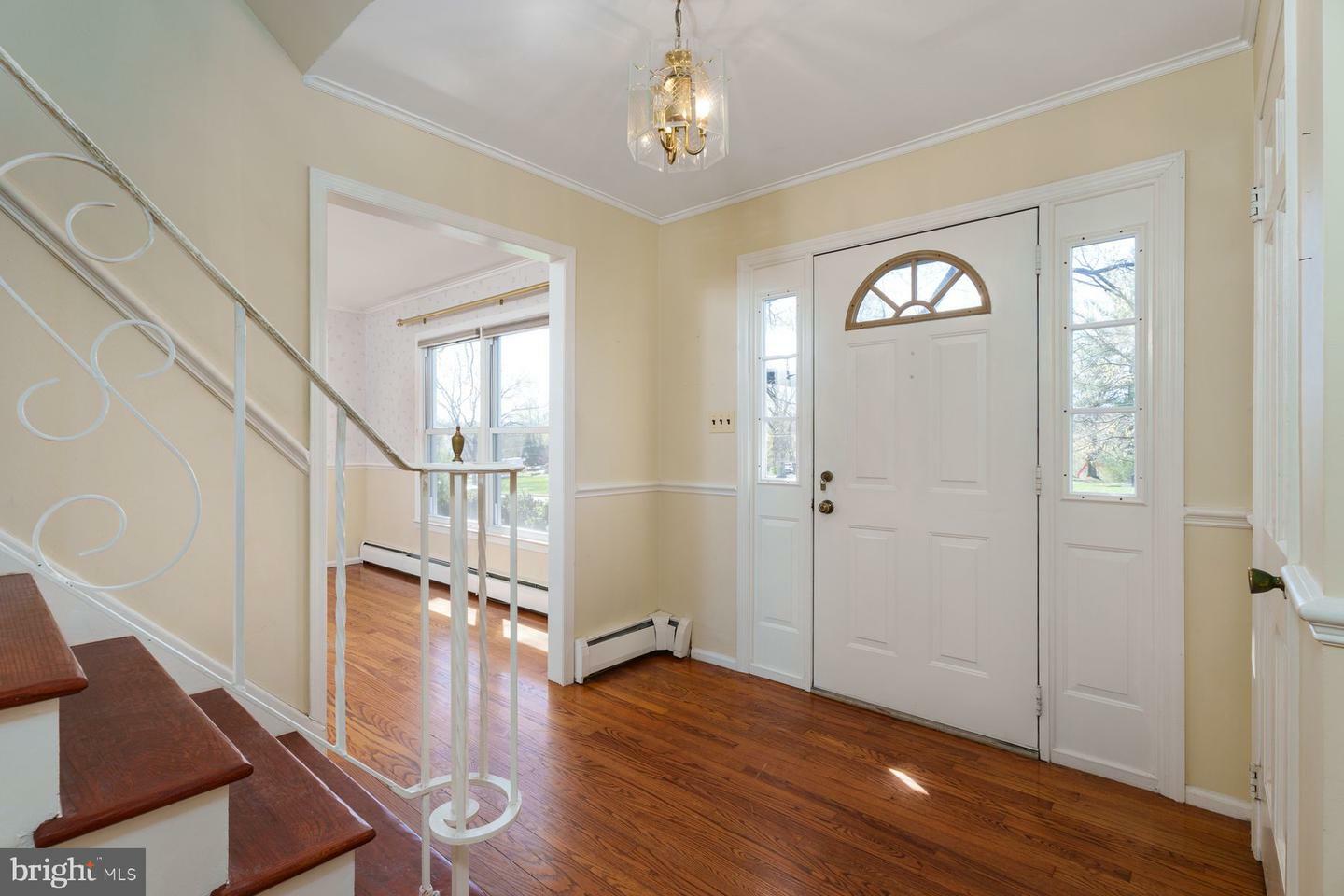 Property Photo: 20 Bayberry Lane NJ 08502