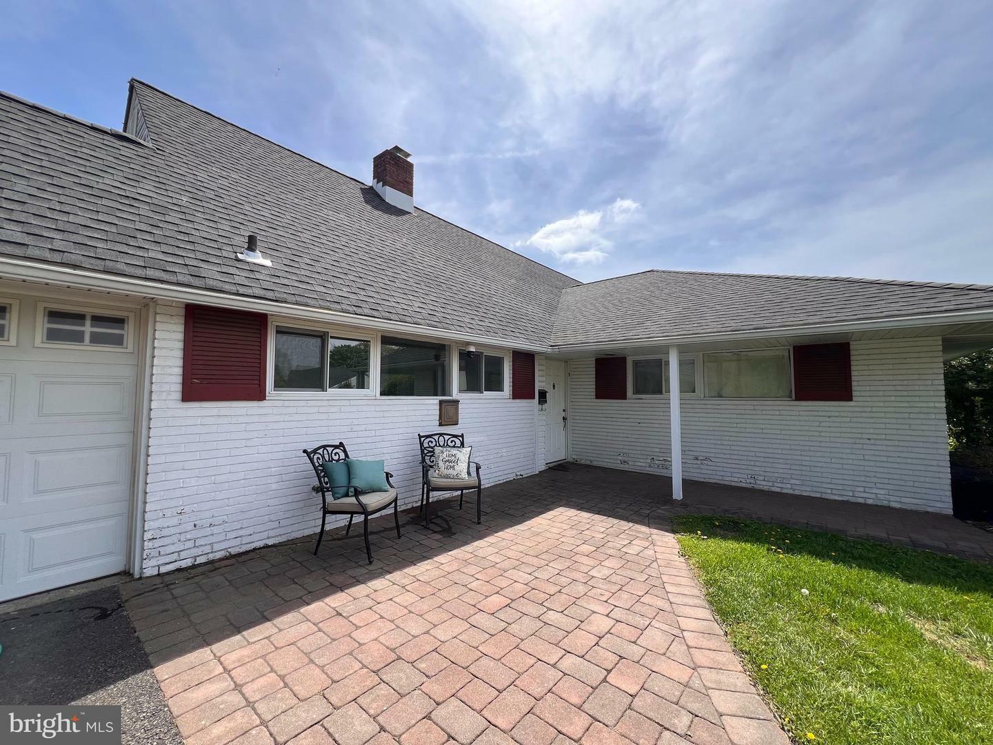 Property Photo: 28 Rust Hill Road PA 19056