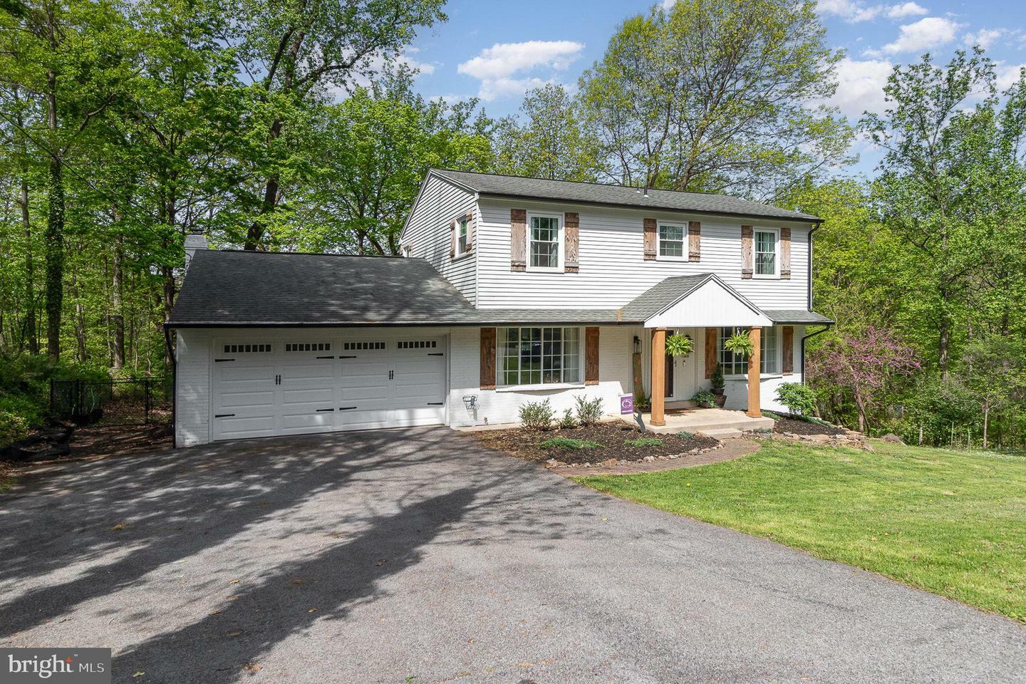 Property Photo: 1000 Eric Drive PA 17110