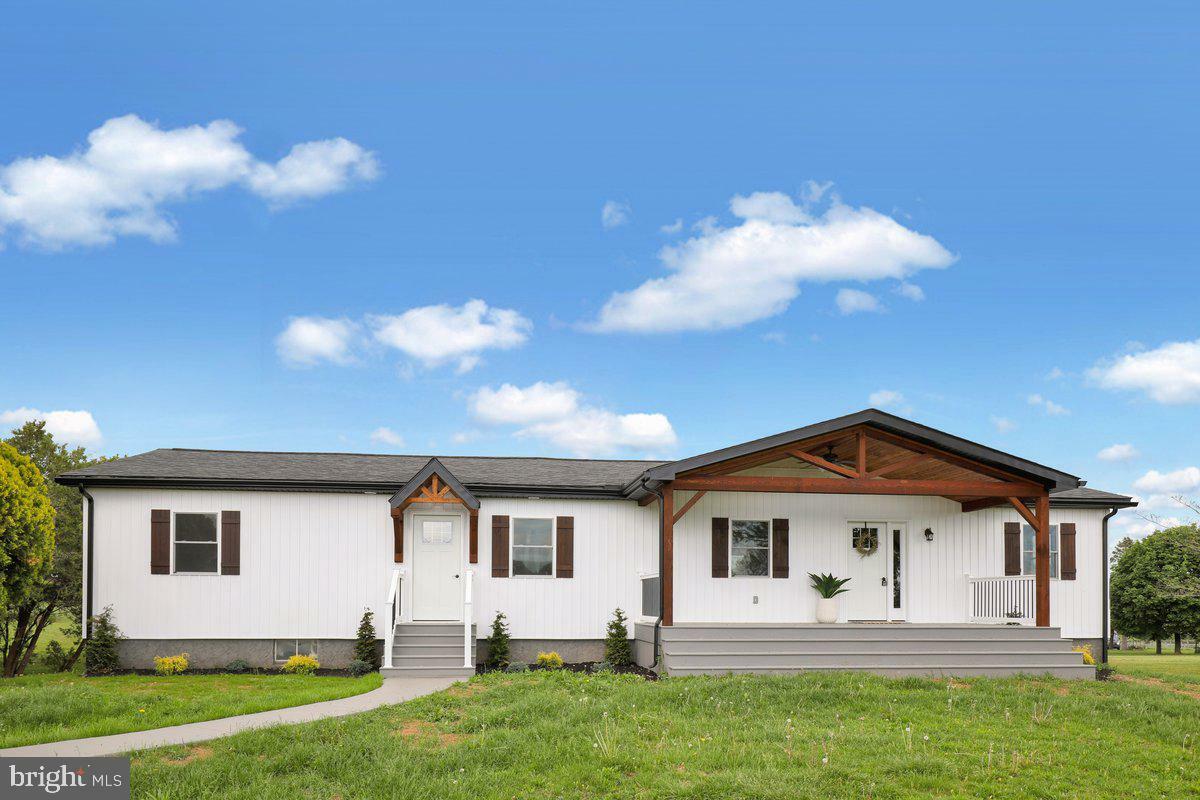 Property Photo: 28 McGillstown Road PA 17003